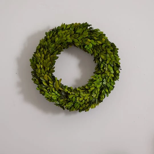 14'' Green Preserved Boxwood Wreath 4 14'' Green Preserved Boxwood Wreath - Image 4
