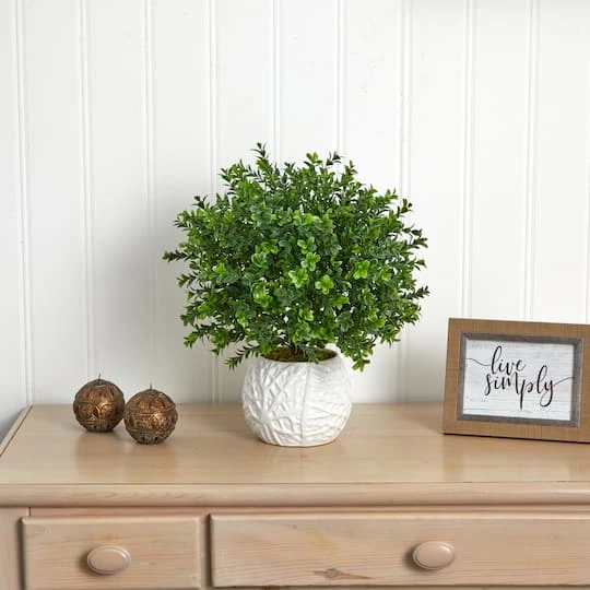 17" Boxwood In White Vase 6 17" Boxwood In White Vase - Image 6