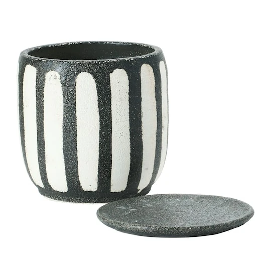 Hello Honey® 7.5" Black & White Hand-Painted Terra Cotta Planter With Saucer Set 7 Hello Honey® 7.5" Black & White Hand-Painted Terra Cotta Planter With Saucer Set - Image 7