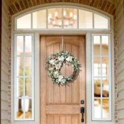 Haute Decor 22" Cream Crescent Hydrangea Wreath 6 Haute Decor 22" Cream Crescent Hydrangea Wreath -Michaels Shop D348949S 2