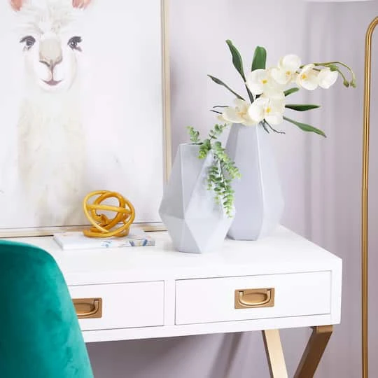 CosmoLiving By Cosmopolitan White Iron Contemporary Vase, 12" X 10" 9 CosmoLiving By Cosmopolitan White Iron Contemporary Vase, 12" X 10" - Image 9